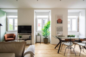 WHome Chic 2-Bed near Santos & Alcântara perfect for Families & Couples